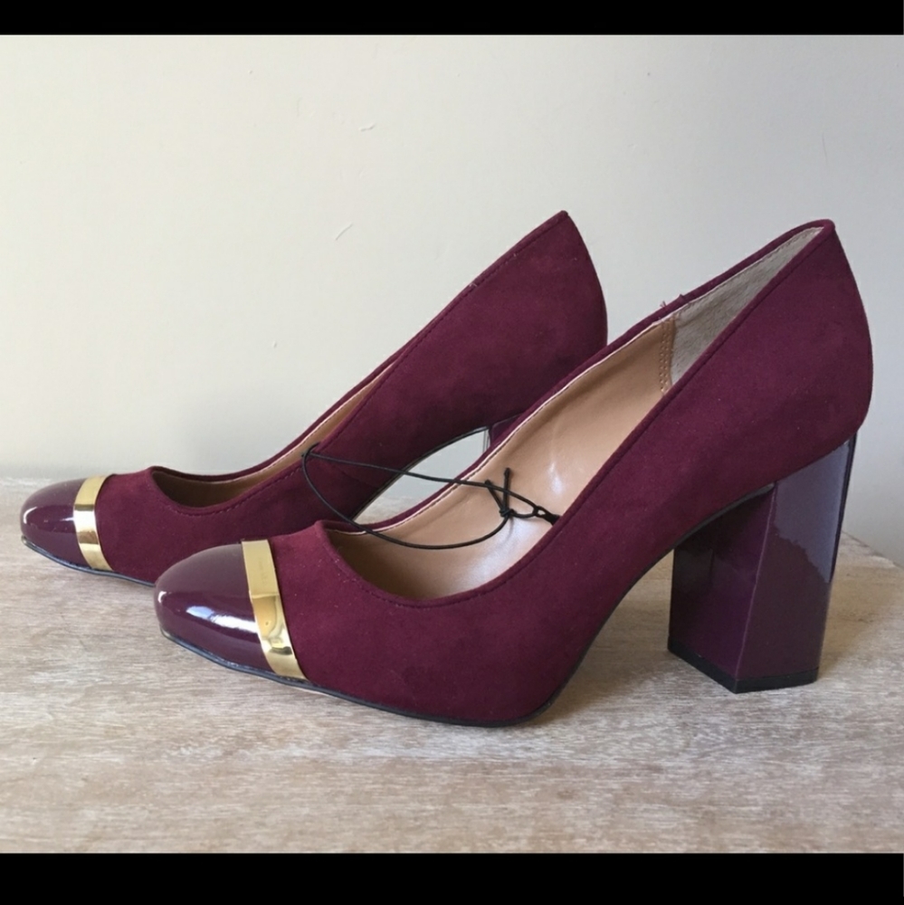 NWOT Calvin Klein Purple Block Heels Size 8